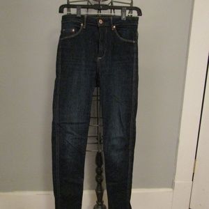 Dark Skinny Jeans